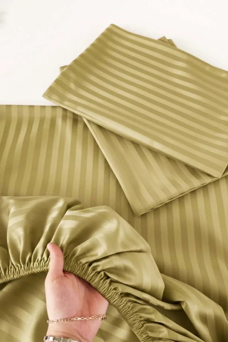 Luxury Stripe Fitted Bedsheet - King Size Olive Gold