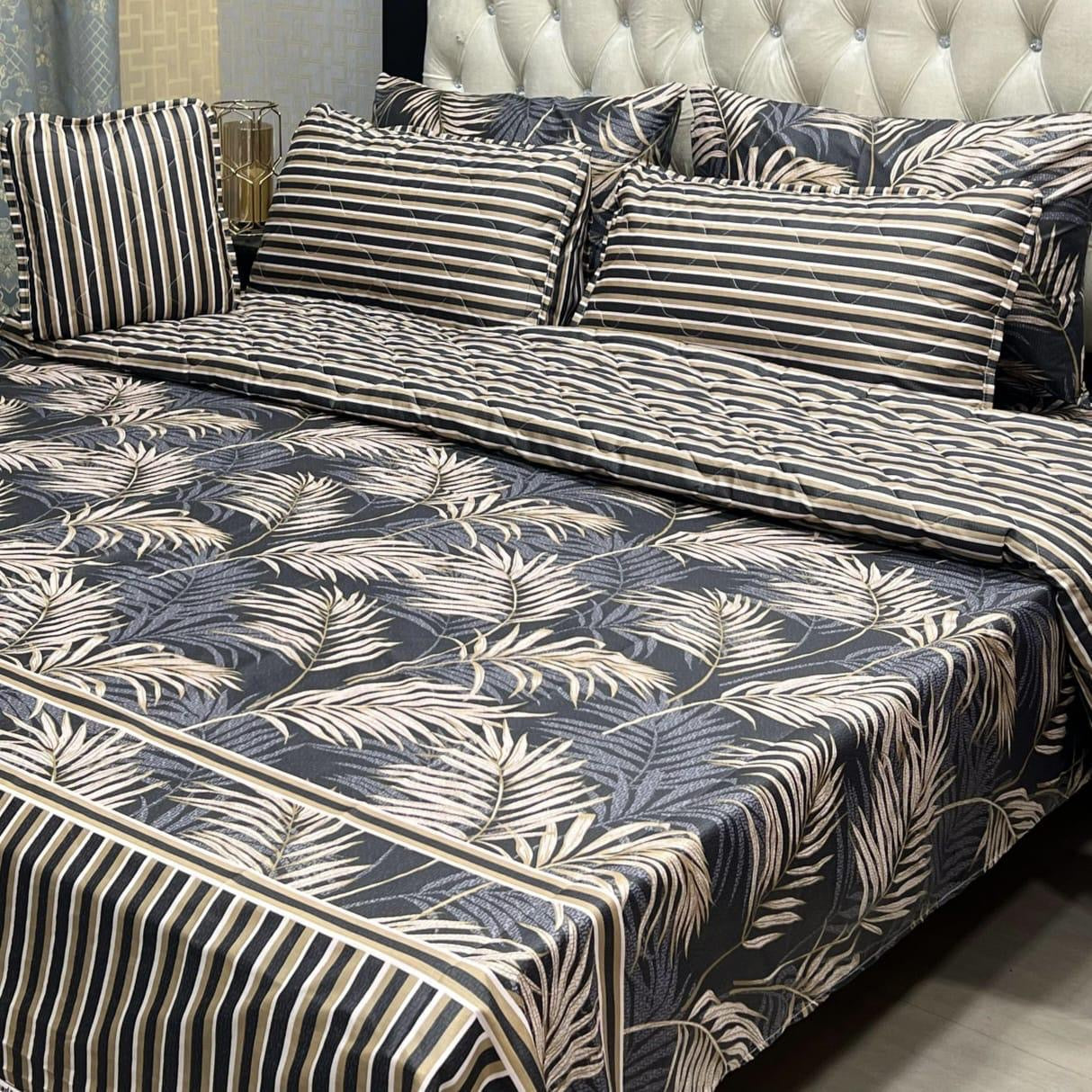 7 PCs Quilted Comforter Set CS-007