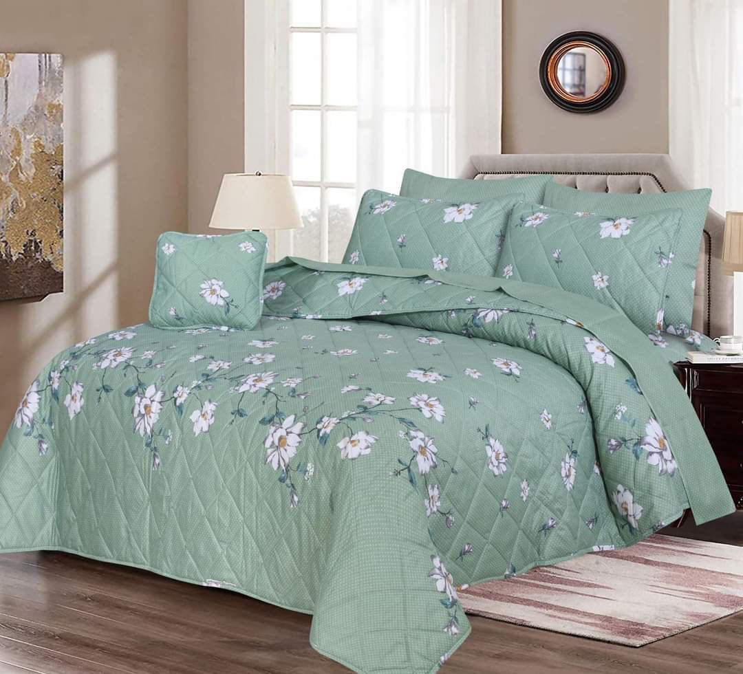 7 PCs Quilted Comforter Set CS-018