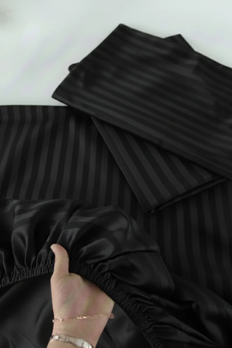 Luxury Stripe Fitted Bedsheet - King Size Black
